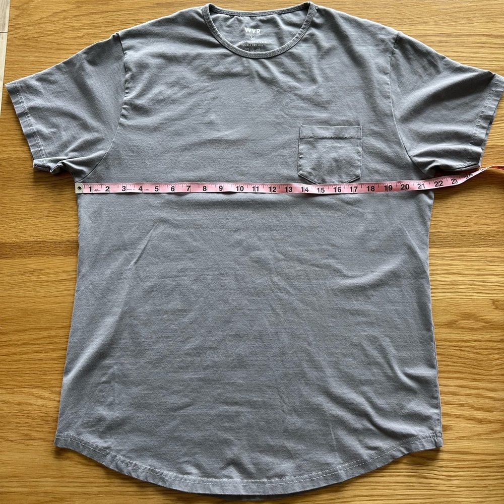 Classic Gray Short Sleeve Men's Pocket Tee